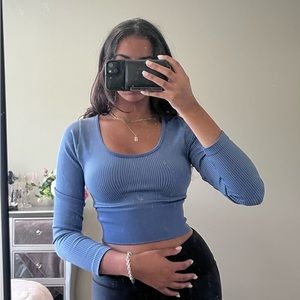 Blue aerie, long sleeve workout top